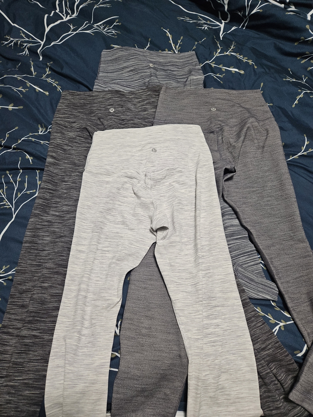 Lululemon Align 25 - Wee Are From Space Dark Carbon Ice Grey